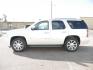 2013 White Diamond Tricoat GMC Yukon Denali (1GKS2EEFXDR) with an 6.2 8 Cylinder Sequential-Port F.I. engine, Automatic transmission, located at 1401 N. Hobart, Pampa, TX, 79065, (806) 665-9872, 35.549641, -100.971878 - Photo #4