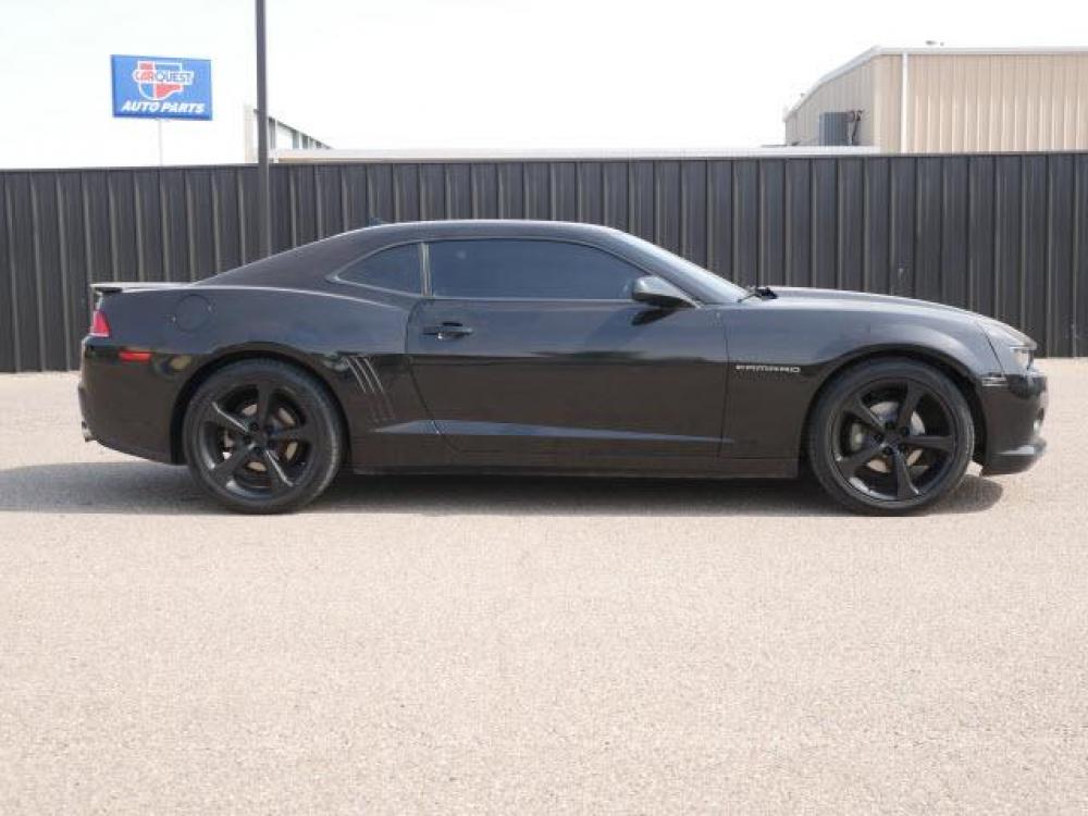 2015 Black Chevrolet Camaro LT (2G1FD1E39F9) with an 3.6 6 Cylinder Fuel Injected engine, Automatic transmission, located at 1401 N. Hobart, Pampa, TX, 79065, (806) 665-9872, 35.549641, -100.971878 - Photo #2