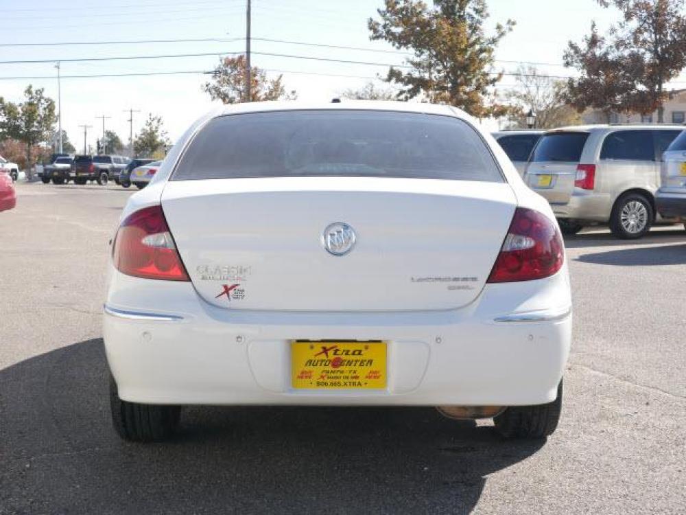 2005 White Opal Buick LaCrosse CXL (2G4WD532051) with an 3.8 6 Cylinder Sequential Multiport Fuel Injection engine, Automatic transmission, located at 1401 N. Hobart, Pampa, TX, 79065, (806) 665-9872, 35.549641, -100.971878 - Photo #3