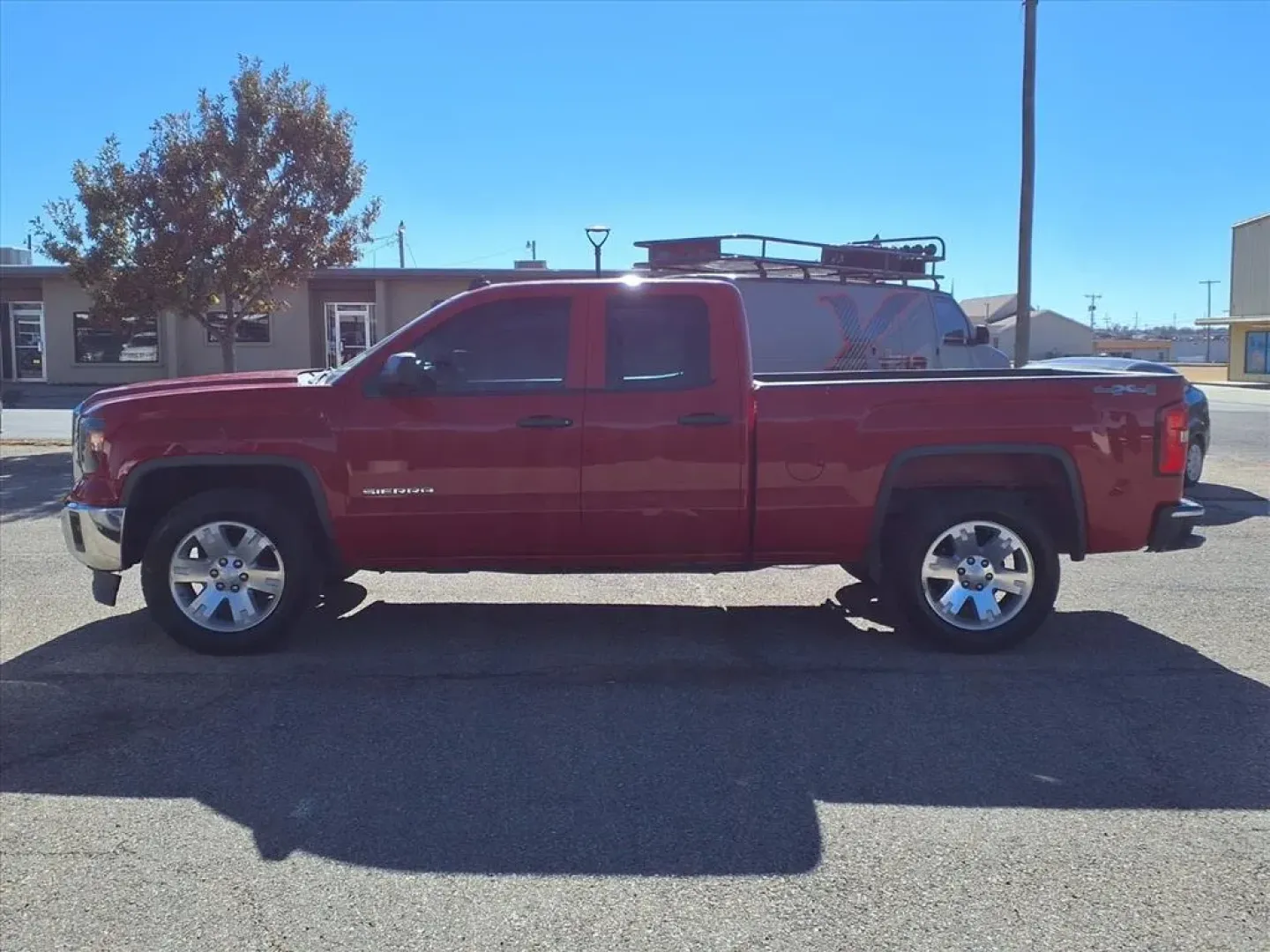 2014 Fire Red Gcn GMC SIERRA 1500 (1GTV2TEH8EZ) with an 4.3L engine, Automatic transmission, located at 1401 N. Hobart, Pampa, TX, 79065, (806) 665-9872, 35.549953, -100.975098 - **Rev Up Your Adventures with the 2014 GMC Sierra 1500 Perfect for Weekend Warriors and Growing Families!**<br /> <br /> If you're on the hunt for a reliable, spacious truck that can keep up with your adventurous lifestyle, look no further than this 2014 GMC Sierra 1500, available now at Xtra Auto - Photo#4