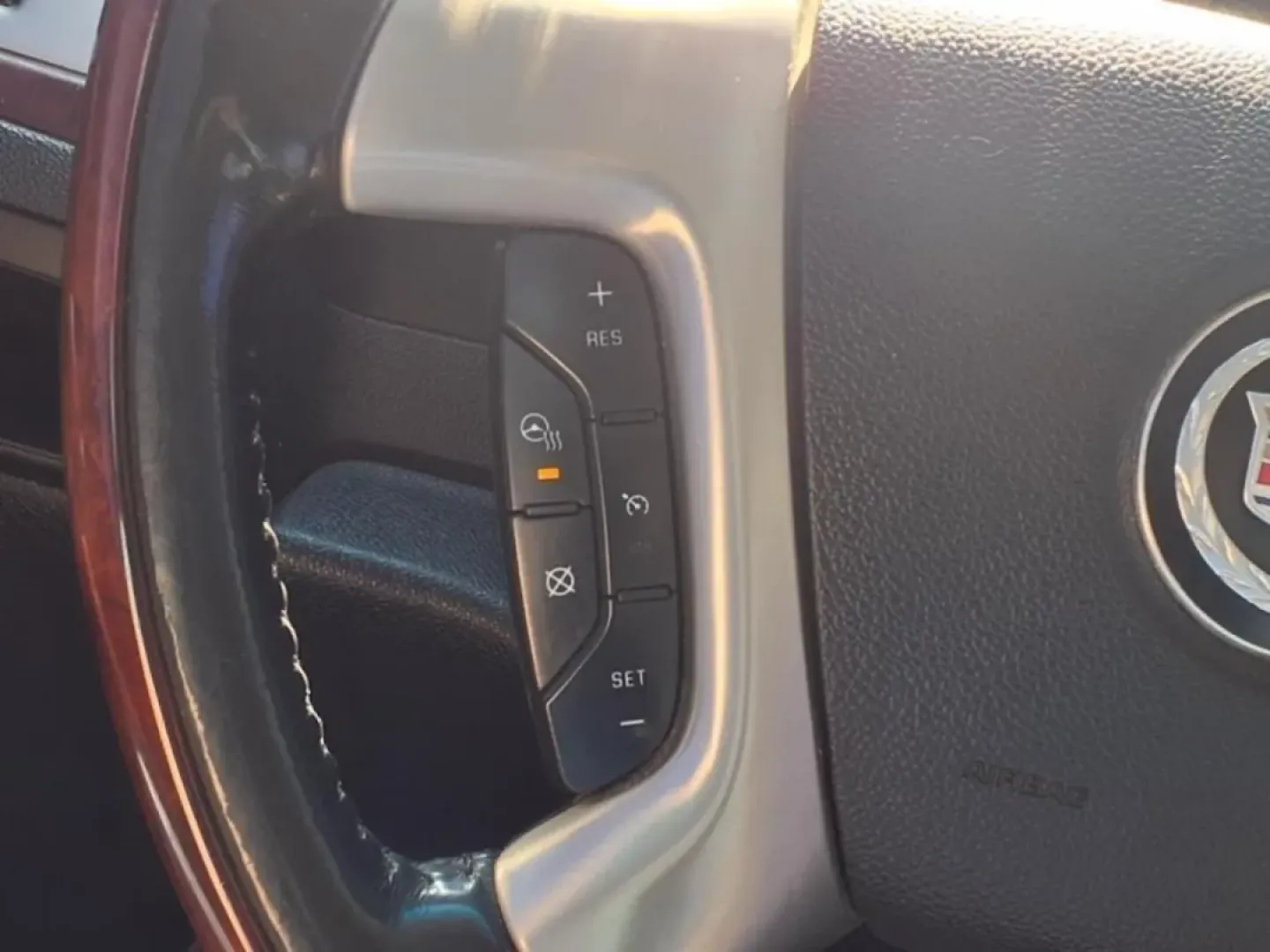 2010 Silver Lining Ggz Cadillac Escalade AWD Luxury (1GYUKBEF7AR) with an Other engine, Automatic transmission, located at 1401 N. Hobart, Pampa, TX, 79065, (806) 665-9872, 35.549953, -100.975098 - **Drive in Luxury: 2010 Cadillac Escalade AWD Luxury at Xtra Auto Center!**<br /> <br /> Are you ready to elevate your driving experience? Whether you're a growing family looking for ample space or an adventurer yearning for weekend getaways, the 2010 Cadillac Escalade AWD Luxury is designed to acco - Photo#8