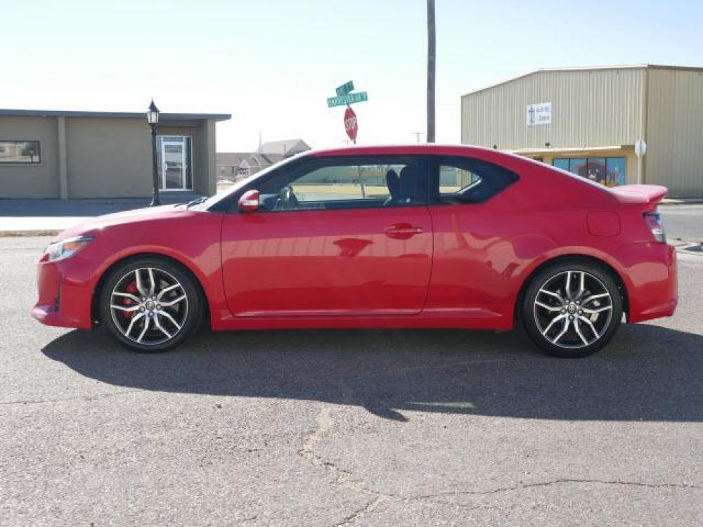 2015 Absolutely Red Scion tC (JTKJF5C71F3) with an 2.5 4 Cylinder Sequential Multiport Fuel Injection engine, 6-Speed Manual transmission, located at 1401 N. Hobart, Pampa, TX, 79065, (806) 665-9872, 35.549641, -100.971878 - Photo #4