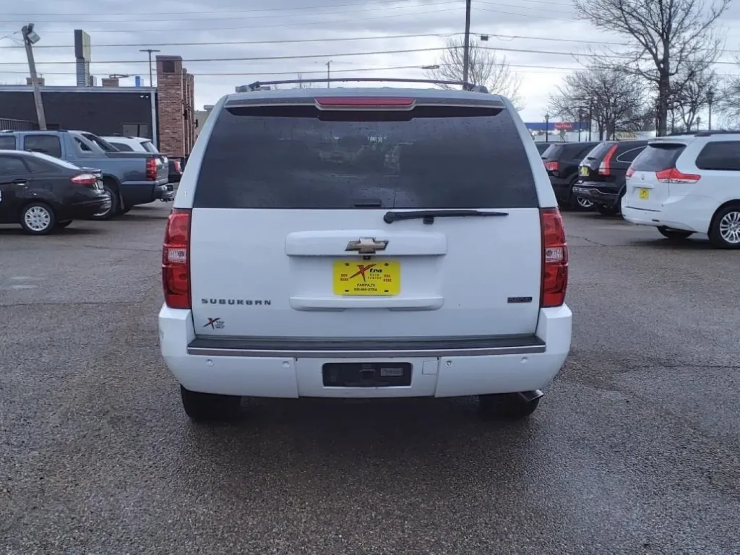 2011 Summit White Chevrolet Suburban LTZ 1500 2WD (1GNSCKE0XBR) with an Other engine, Automatic transmission, located at 1401 N. Hobart, Pampa, TX, 79065, (806) 665-9872, 35.549953, -100.975098 - **Unleash Adventure in the 2011 Chevrolet Suburban LTZ Perfect for Family Journeys!**<br /> <br /> Are you ready to elevate your family outings or weekend adventures? Look no further than the 2011 Chevrolet Suburban LTZ, a spacious and robust SUV that seamlessly fits into your lifestyle, whether yo - Photo#3