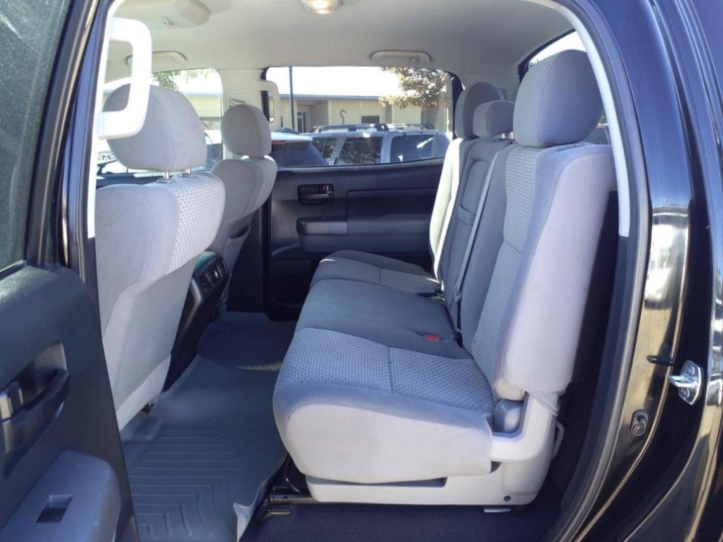 2012 Black 202 Toyota Tundra Grade (5TFDW5F19CX) with an 5.7L 5.7L Flex Fuel V8 381hp 401ft. lbs. Sequential Multiport Fuel Injection engine, 6-Speed Shiftable Automatic transmission, located at 1401 N. Hobart, Pampa, TX, 79065, (806) 665-9872, 35.549953, -100.975098 - Photo#13