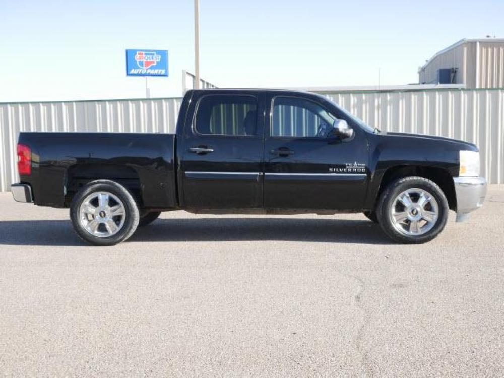 2012 Black Chevrolet Silverado 1500 LT (3GCPCSE08CG) with an 5.3 8 Cylinder Sequential-Port F.I. engine, Automatic transmission, located at 1401 N. Hobart, Pampa, TX, 79065, (806) 665-9872, 35.549641, -100.971878 - Photo #2