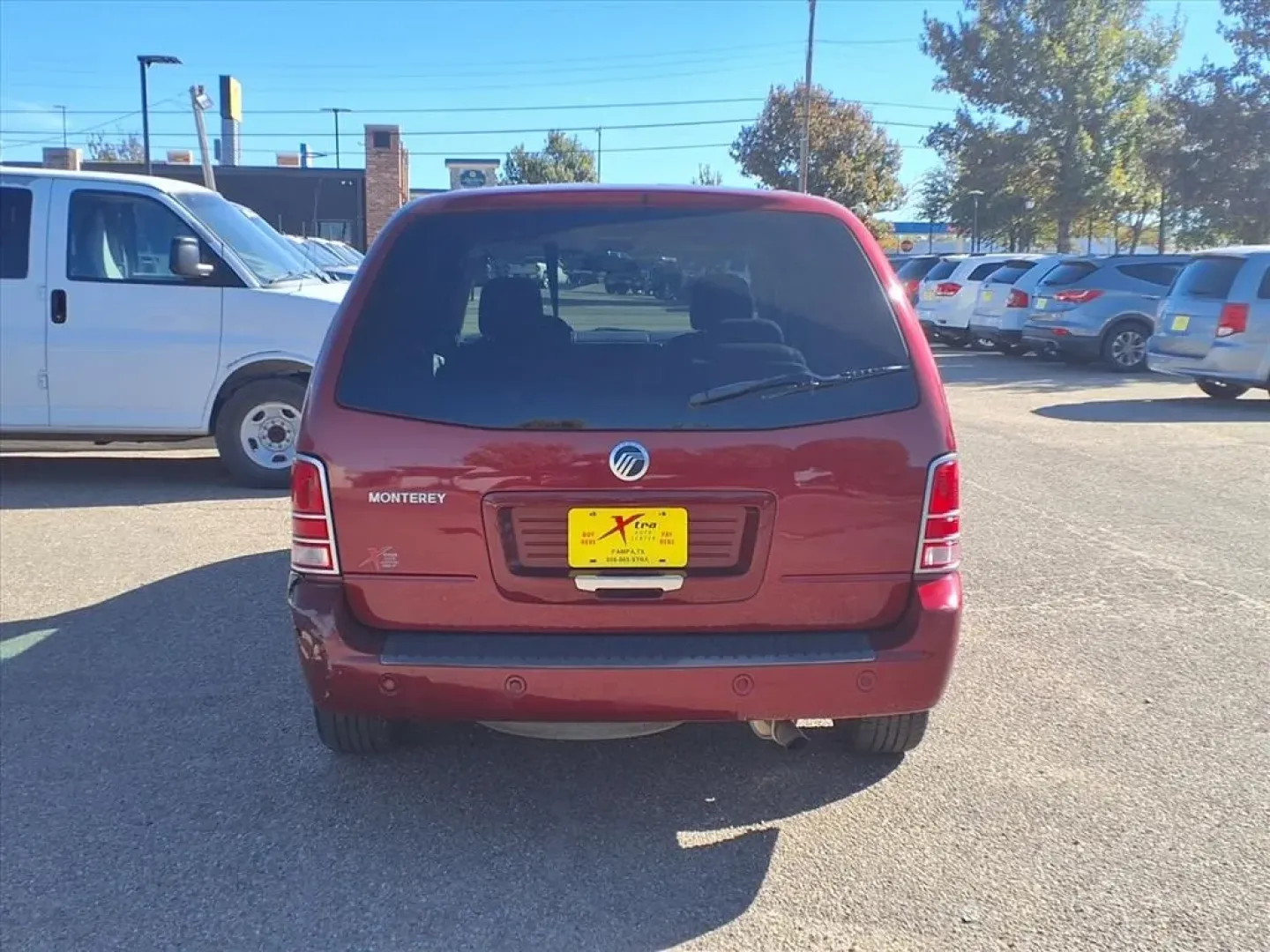 2004 Matador Red Clearcoat Metallic MERCURY MONTEREY (2MRZA20254B) with an 4.2L engine, Automatic transmission, located at 1401 N. Hobart, Pampa, TX, 79065, (806) 665-9872, 35.549953, -100.975098 - **Discover Adventure and Family Comfort with the 2004 Mercury Monterey at Xtra Auto Center!**<br /> <br /> Are you in search of a reliable vehicle that perfectly accommodates family road trips and weekend getaways? Look no further than this stunning 2004 Mercury Monterey! With a spacious interior, c - Photo#3