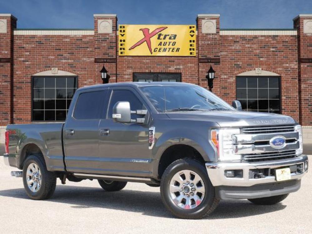 2017 Magnetic Ford F-250 Super Duty Lariat (1FT7W2BT5HE) with an 6.7 8 Cylinder Common Rail Direct Injection engine, Automatic transmission, located at 1401 N. Hobart, Pampa, TX, 79065, (806) 665-9872, 35.549641, -100.971878 - Photo #0