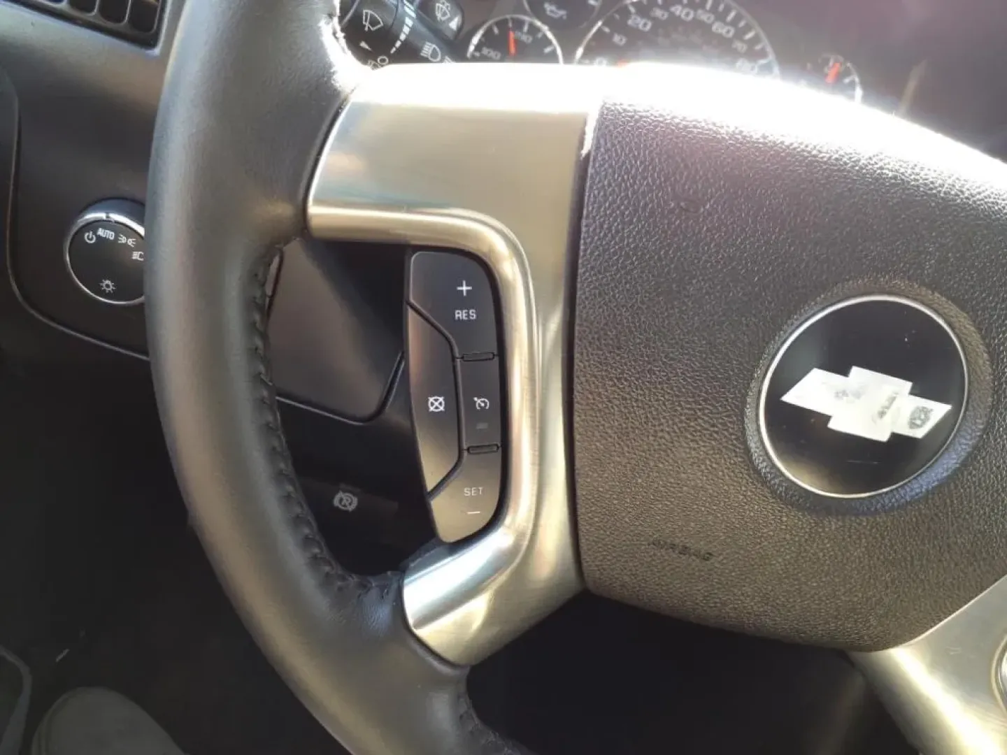 2012 Summit White Chevrolet EXPRESS G3500 LT (1GAZG1FG9C1) with an 6.0L engine, Automatic transmission, located at 1401 N. Hobart, Pampa, TX, 79065, (806) 665-9872, 35.549953, -100.975098 - Discover the perfect blend of space, comfort, and functionality with the 2012 Chevrolet Express LT 3500 Extended Van, ideal for growing families, sports teams, or anyone needing extra room for their adventures! Whether you're off to a weekend getaway or managing daily commutes, this van offers the r - Photo#9