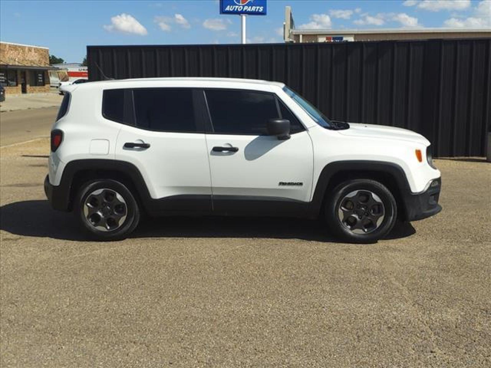 2015 Alpine White Jeep Renegade Sport (ZACCJAATXFP) with an 2.4L 2.4L I4 180hp 175ft. lbs. Fuel Injected engine, 9-Speed Shiftable Automatic transmission, located at 1401 N. Hobart, Pampa, TX, 79065, (806) 665-9872, 35.549641, -100.971878 - Photo #2