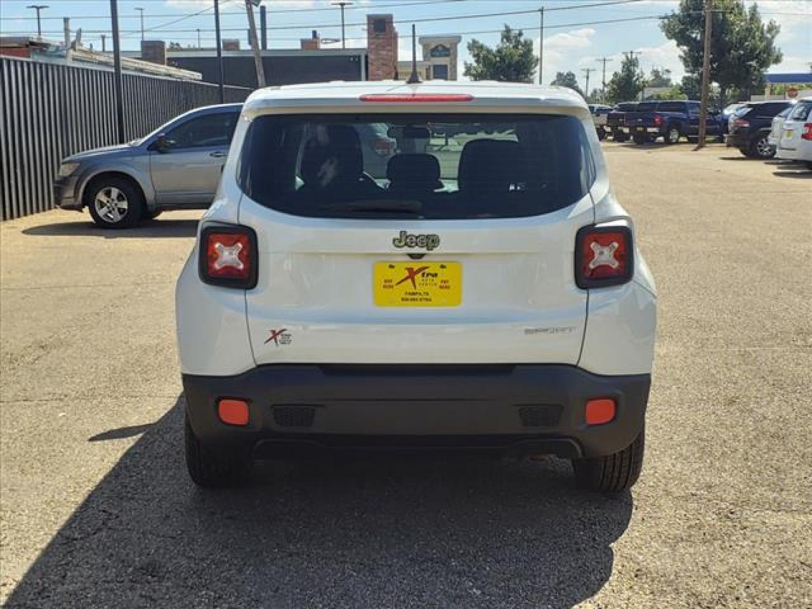2015 Alpine White Jeep Renegade Sport (ZACCJAATXFP) with an 2.4L 2.4L I4 180hp 175ft. lbs. Fuel Injected engine, 9-Speed Shiftable Automatic transmission, located at 1401 N. Hobart, Pampa, TX, 79065, (806) 665-9872, 35.549641, -100.971878 - Photo #3
