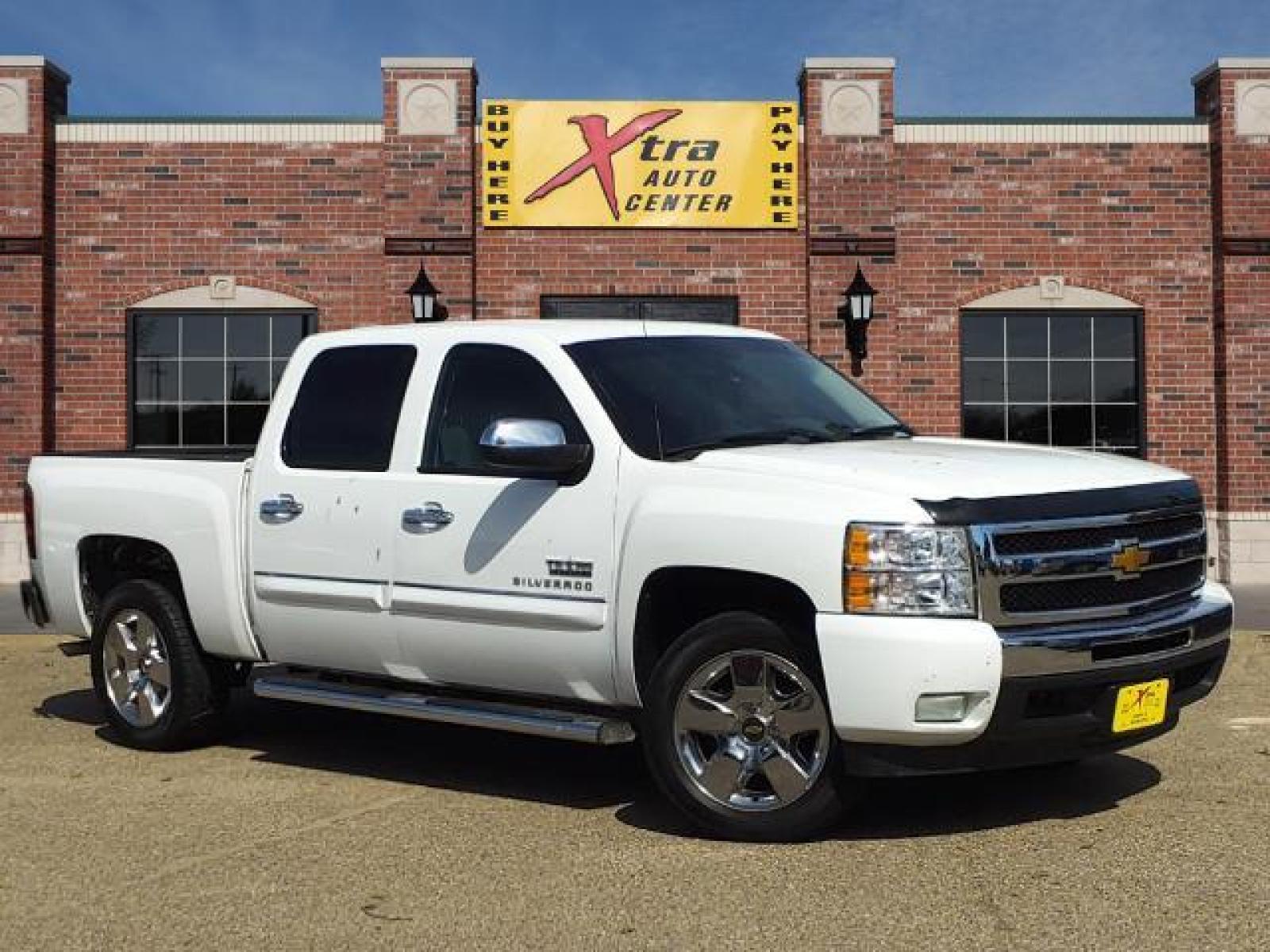 2009 Summit White Chevrolet Silverado 1500 LT (3GCEC23039G) with an 5.3L Iron Block 5.3L Flex Fuel Fuel Injected engine, 6-Speed Shiftable Automatic transmission, located at 1401 N. Hobart, Pampa, TX, 79065, (806) 665-9872, 35.549641, -100.971878 - Photo #0