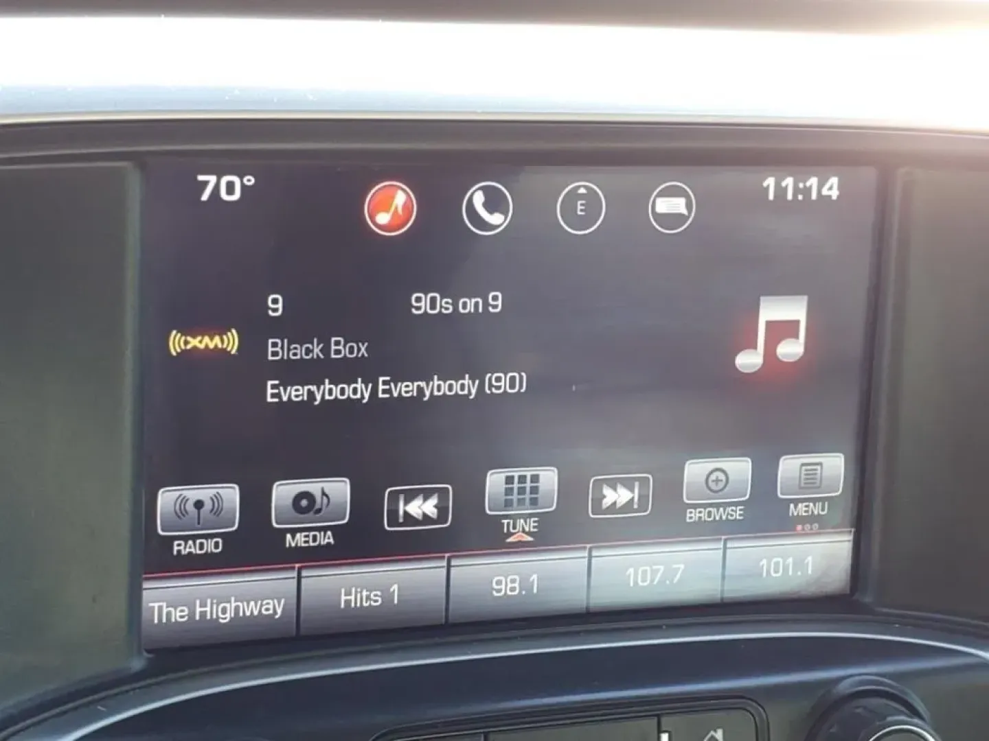 2016 Light Steel Gray Metallic GMC Sierra 3500HD SLT Crew Cab 4WD (1GT12TE85GF) with an Other engine, located at 1401 N. Hobart, Pampa, TX, 79065, (806) 665-9872, 35.549953, -100.975098 - **Elevate Your Adventure with the 2016 GMC Sierra 3500HD SLT Crew Cab 4WD Available Now at Xtra Auto Center in Pampa, TX!**<br /> <br /> Looking for a dependable vehicle that can handle your weekend adventures or serve as a reliable workhorse during the week? The 2016 GMC Sierra 3500HD SLT Crew Cab - Photo#7