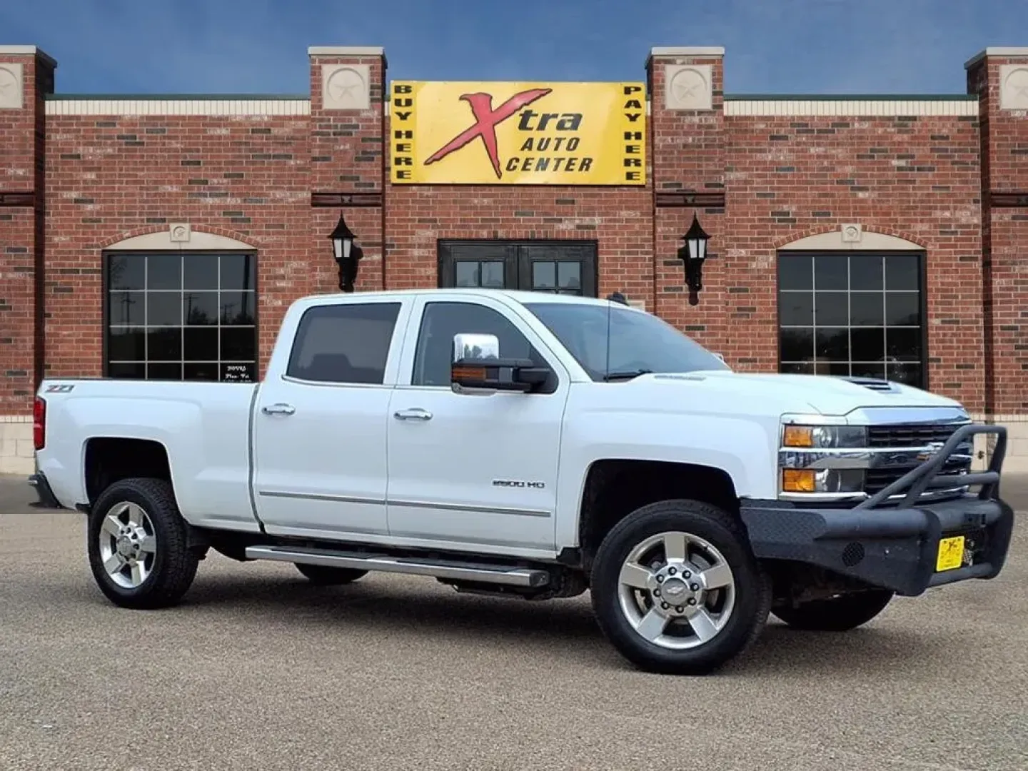 2017 Summit White Chevrolet Silverado 2500HD LTZ Crew Cab Long Box 4WD (1GC1KWEY7HF) with an Other engine, located at 1401 N. Hobart, Pampa, TX, 79065, (806) 665-9872, 35.549953, -100.975098 - **Unleash Your Adventurous Spirit with the 2017 Chevrolet Silverado 2500HD LTZ Crew Cab!**<br /> <br /> Are you ready to tackle the toughest jobs and weekend adventures with confidence? The 2017 Chevrolet Silverado 2500HD LTZ Crew Cab is your perfect partner for both work and play. With its impressi - Photo#0