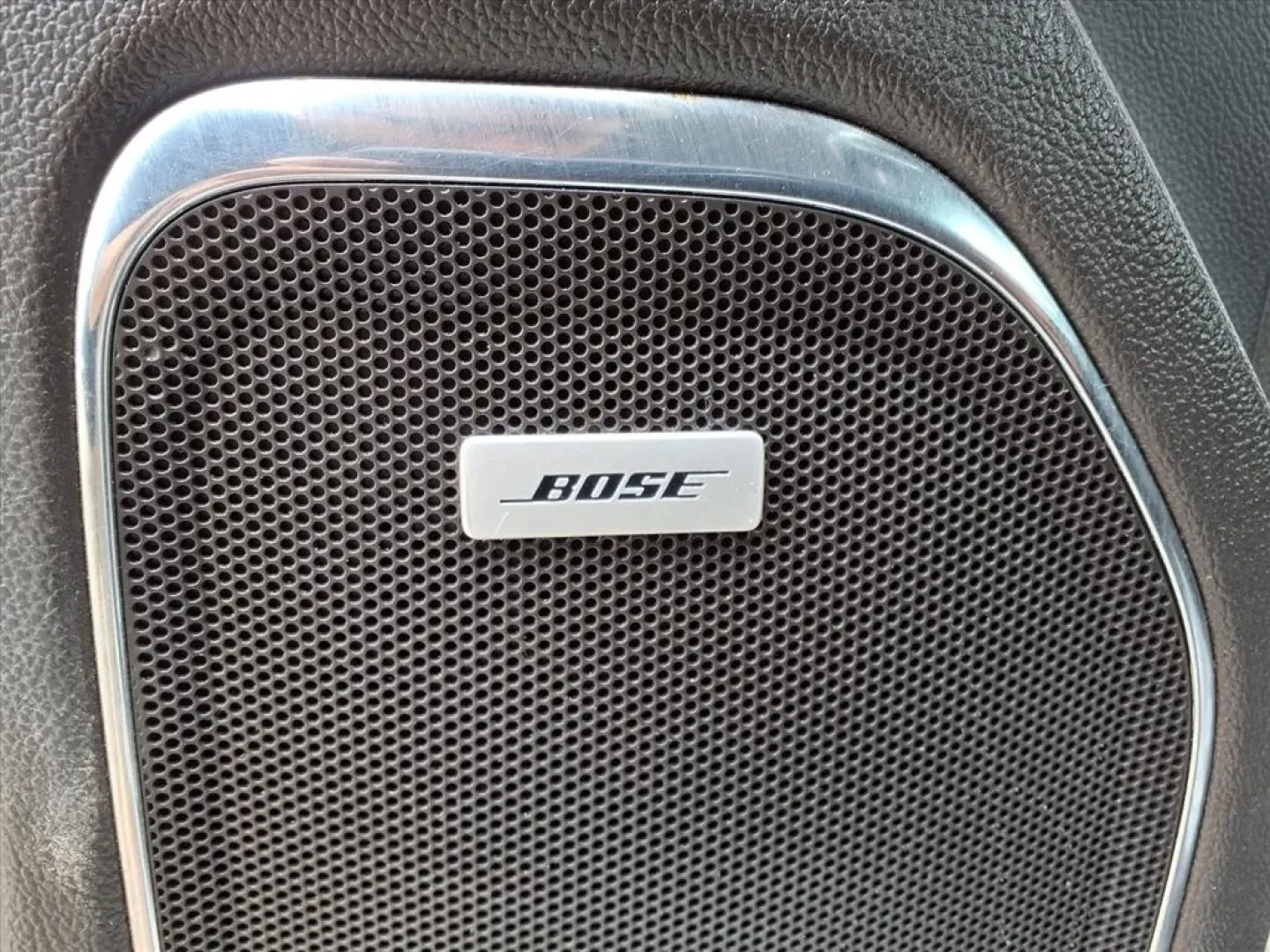 2017 Summit White Chevrolet Silverado 2500HD LTZ Crew Cab Long Box 4WD (1GC1KWEY7HF) with an Other engine, located at 1401 N. Hobart, Pampa, TX, 79065, (806) 665-9872, 35.549953, -100.975098 - **Unleash Your Adventurous Spirit with the 2017 Chevrolet Silverado 2500HD LTZ Crew Cab!**<br /> <br /> Are you ready to tackle the toughest jobs and weekend adventures with confidence? The 2017 Chevrolet Silverado 2500HD LTZ Crew Cab is your perfect partner for both work and play. With its impressi - Photo#7