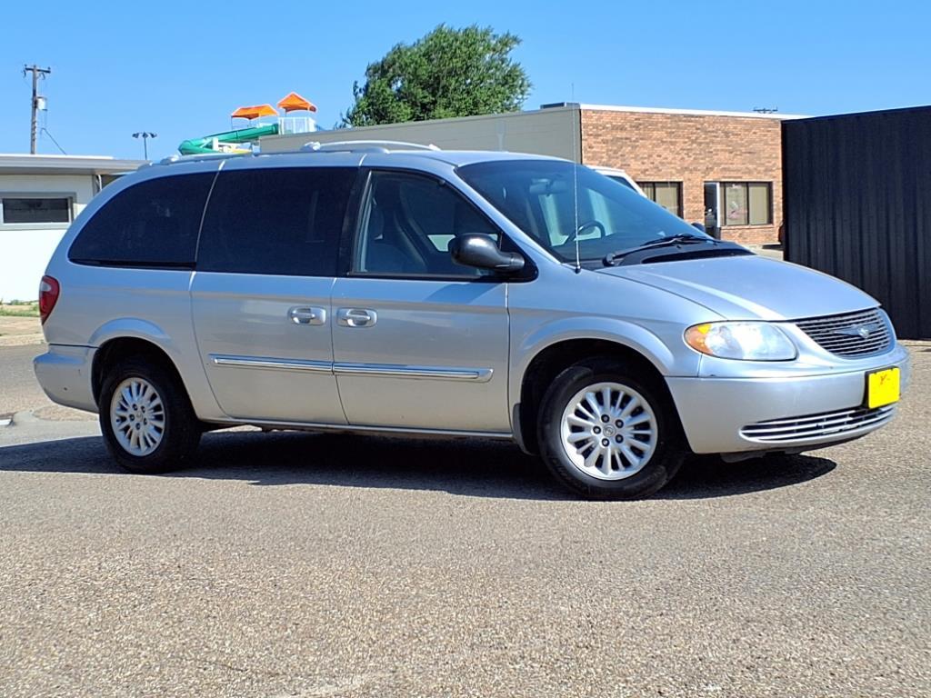 photo of 2004 Chrysler Town and Country