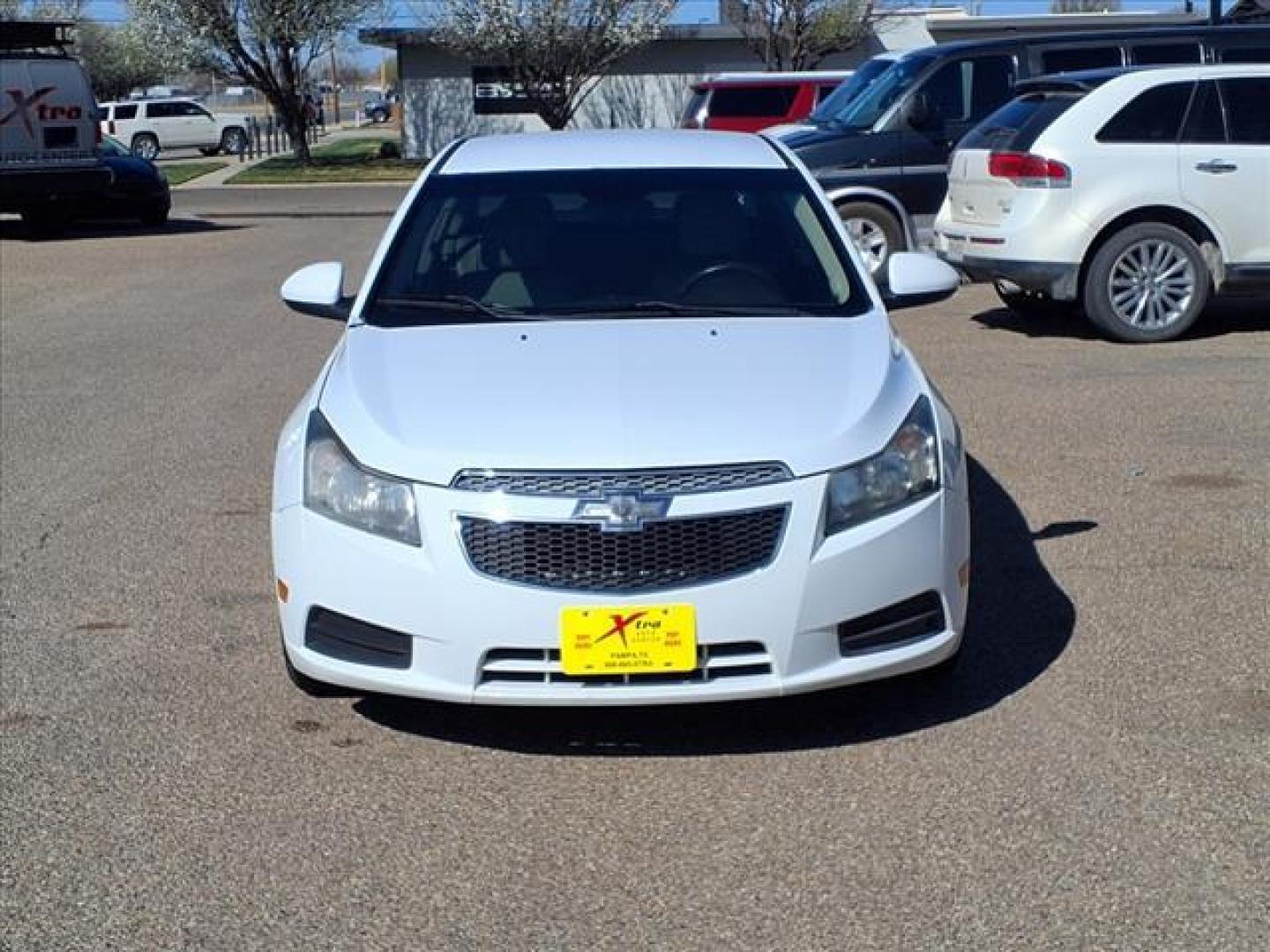 2014 Summit White Gaz Chevrolet Cruze 2LT Auto (1G1PE5SB1E7) with an 1.4L Ecotec 1.4L Turbo I4 138hp 148ft. lbs. Sequential Multiport Fuel Injection engine, 6-Speed Shiftable Automatic transmission, located at 1401 N. Hobart, Pampa, TX, 79065, (806) 665-9872, 35.549953, -100.975098 - Photo#1