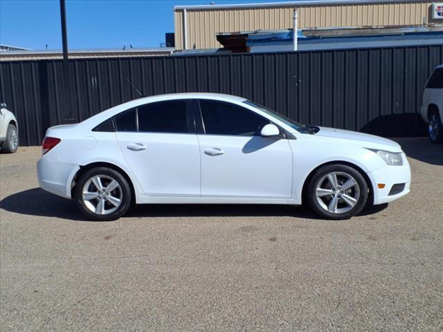 2014 Summit White Gaz Chevrolet Cruze 2LT Auto (1G1PE5SB1E7) with an 1.4L Ecotec 1.4L Turbo I4 138hp 148ft. lbs. Sequential Multiport Fuel Injection engine, 6-Speed Shiftable Automatic transmission, located at 1401 N. Hobart, Pampa, TX, 79065, (806) 665-9872, 35.549953, -100.975098 - Photo#2