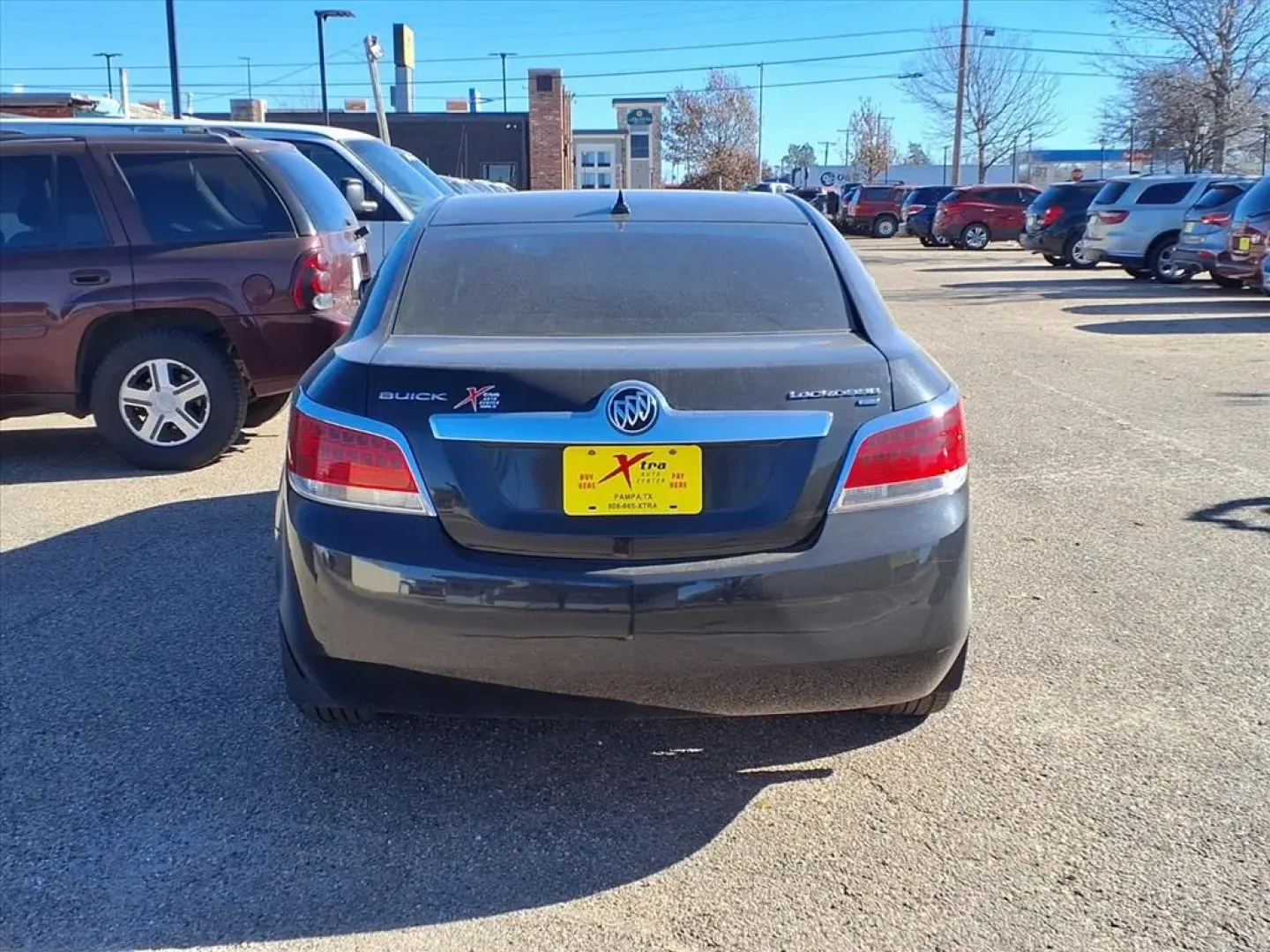 2011 Carbon Black Metallic Buick LACROSSE CXL (1G4GC5ED1BF) with an 3.6L engine, Automatic transmission, located at 1401 N. Hobart, Pampa, TX, 79065, (806) 665-9872, 35.549953, -100.975098 - ### Explore the Road Ahead with the 2011 Buick LaCrosse CXL Perfect for Your Lifestyle!<br /> <br /> Are you in need of a reliable vehicle that combines style, comfort, and practicality? Look no further than the striking 2011 Buick LaCrosse CXL, available now at Xtra Auto Center in Pampa, TX. This - Photo#3