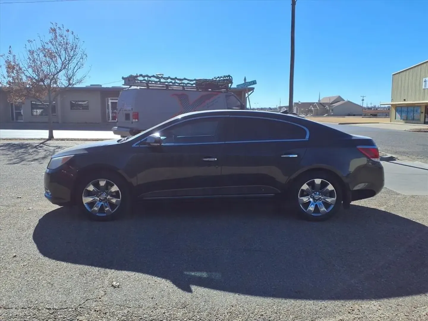 2011 Carbon Black Metallic Buick LACROSSE CXL (1G4GC5ED1BF) with an 3.6L engine, Automatic transmission, located at 1401 N. Hobart, Pampa, TX, 79065, (806) 665-9872, 35.549953, -100.975098 - ### Explore the Road Ahead with the 2011 Buick LaCrosse CXL Perfect for Your Lifestyle!<br /> <br /> Are you in need of a reliable vehicle that combines style, comfort, and practicality? Look no further than the striking 2011 Buick LaCrosse CXL, available now at Xtra Auto Center in Pampa, TX. This - Photo#4
