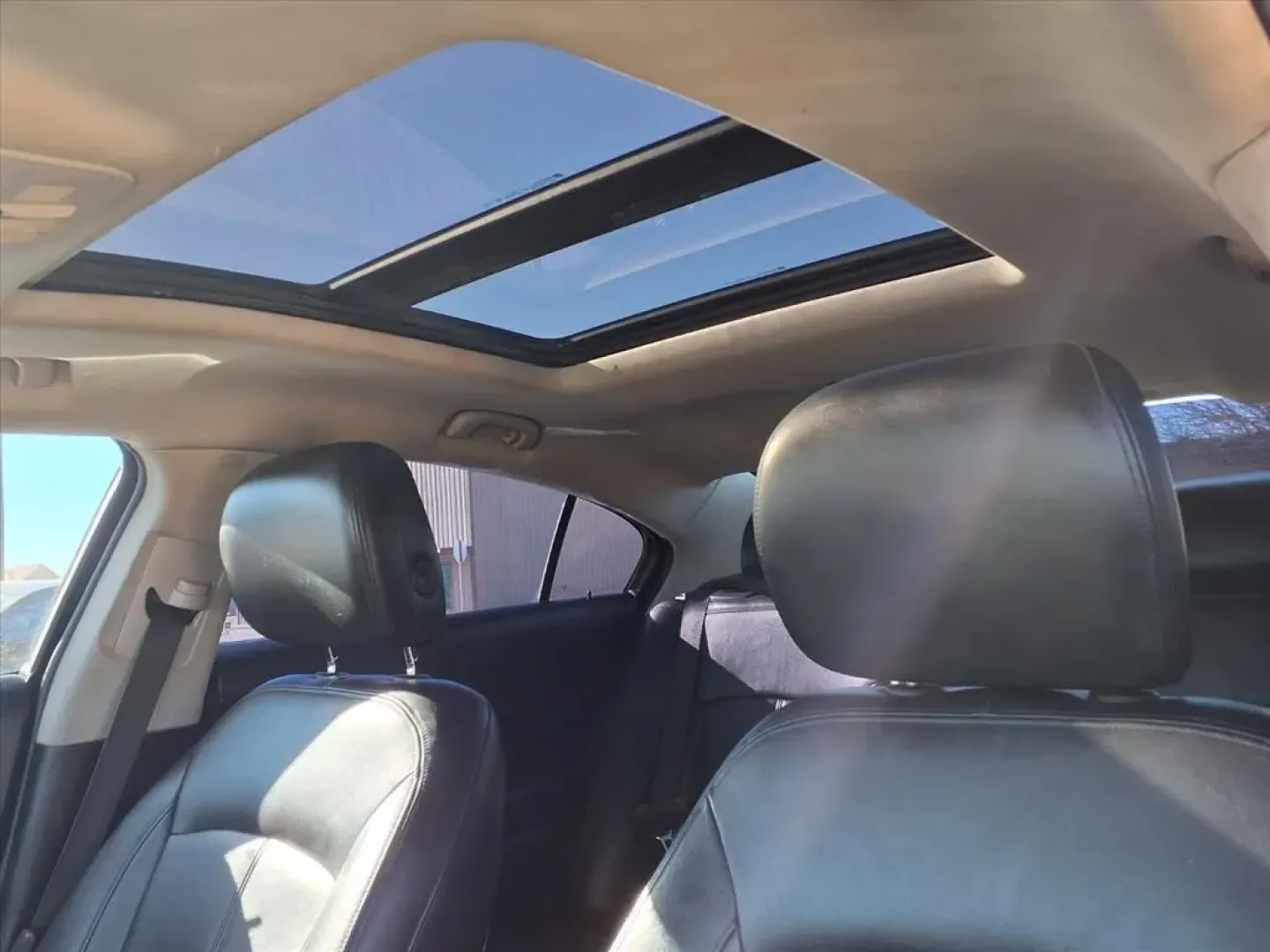 2011 Carbon Black Metallic Buick LACROSSE CXL (1G4GC5ED1BF) with an 3.6L engine, Automatic transmission, located at 1401 N. Hobart, Pampa, TX, 79065, (806) 665-9872, 35.549953, -100.975098 - ### Explore the Road Ahead with the 2011 Buick LaCrosse CXL Perfect for Your Lifestyle!<br /> <br /> Are you in need of a reliable vehicle that combines style, comfort, and practicality? Look no further than the striking 2011 Buick LaCrosse CXL, available now at Xtra Auto Center in Pampa, TX. This - Photo#5